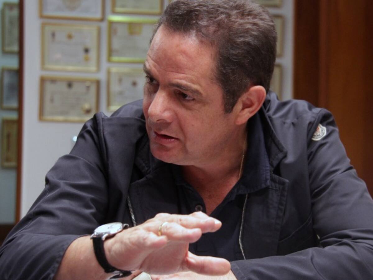 Vargas Lleras busca zanjar controversia entre alcalde y gobernador por movilidad