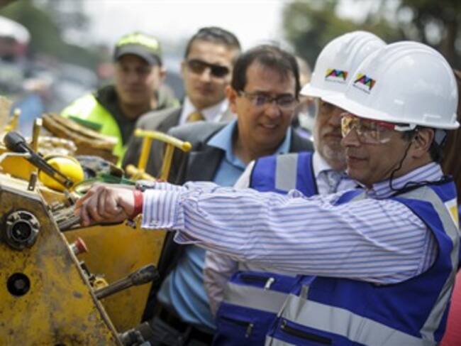 En la avenida Primero de Mayo, entre calles 35A y 35B sur, iniciaron las primeras actividades de geotecnia (estudio de suelos). Foto: Colprensa.