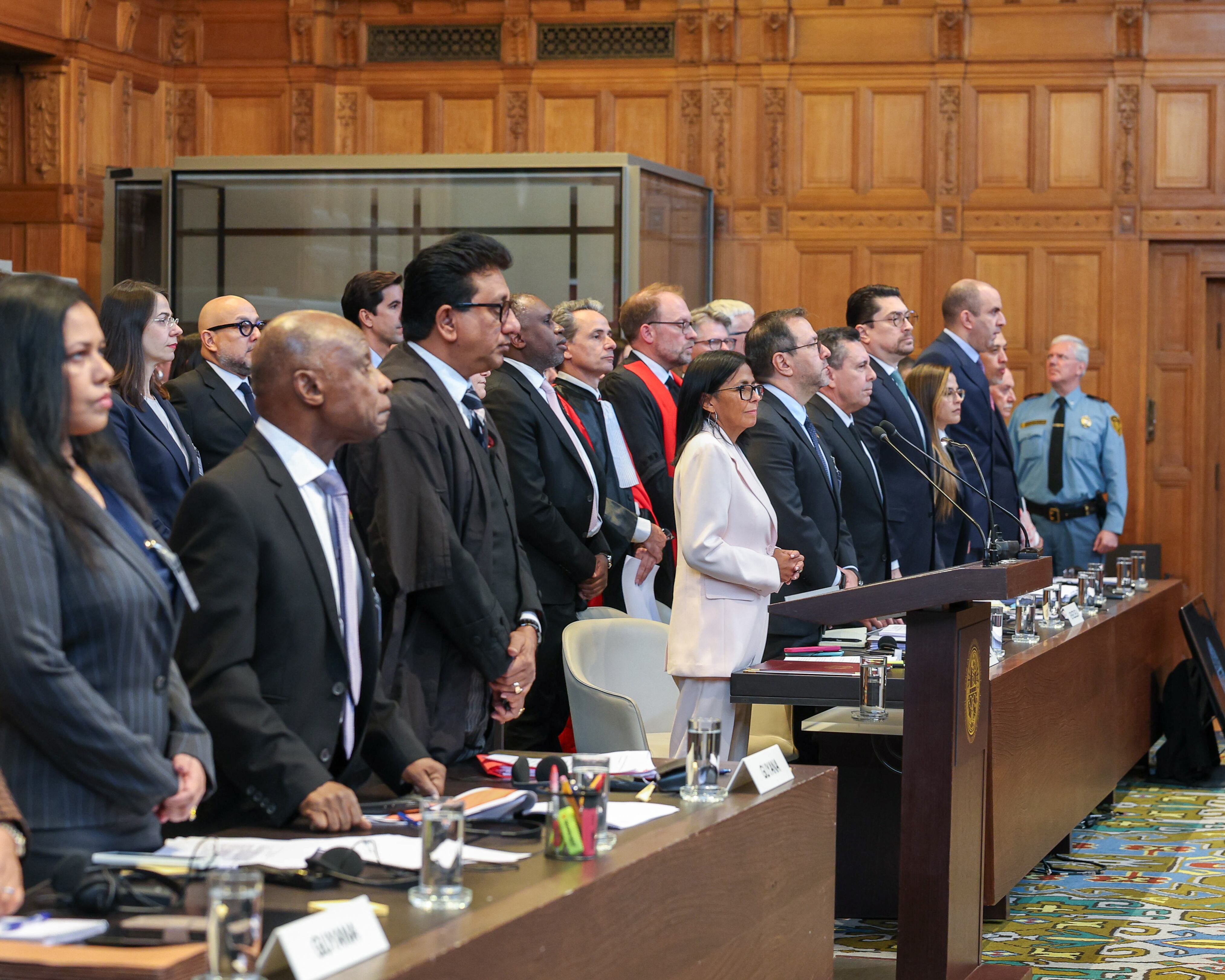 La presidenta encargada de Venezuela, Delcy Rodríguez, ante la Corte Internacional de Justicia (CIJ).
(Foto:   cortesía cancillería Venezuela)