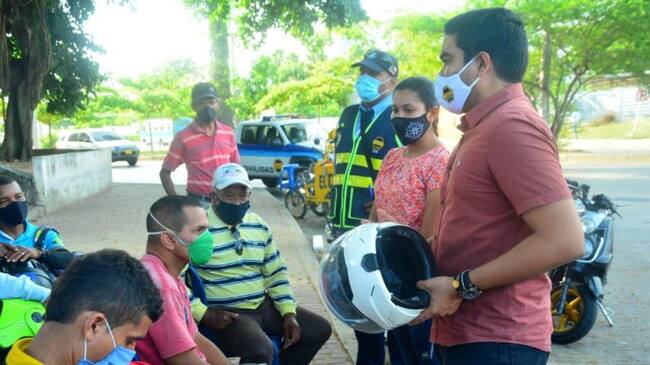 Educación Vial del DATT, hizo pedagogía de la normativa nacional en el primer Aula Móvil Salvavidas del año, instalado en la transversal 54