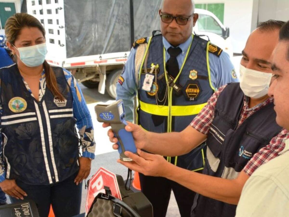 DATT recibió dotación de elementos de seguridad vial