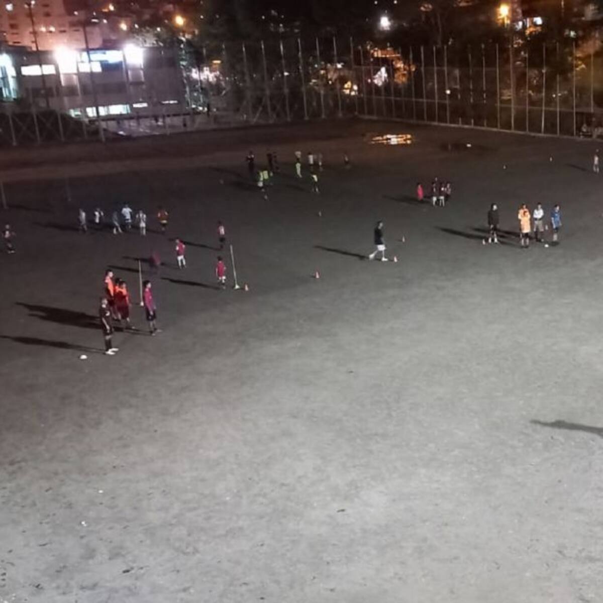 Daño en luminarias en la cancha de La Asunción habría sido por un tercero