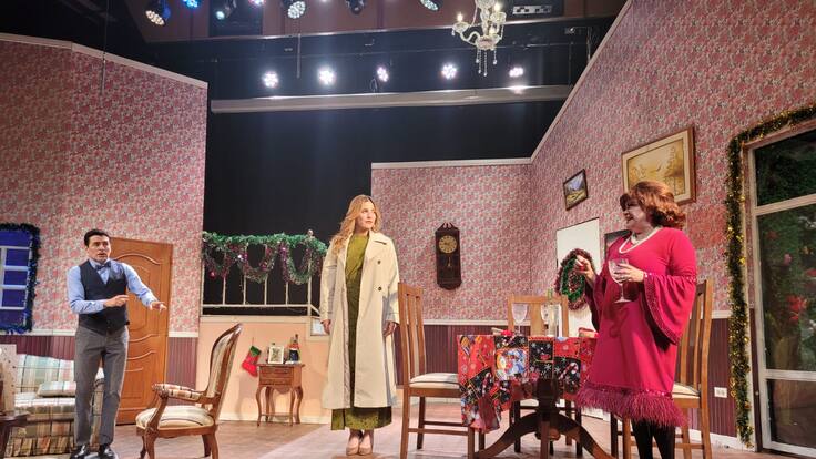 Mi madre, mi novia y yo en el teatro