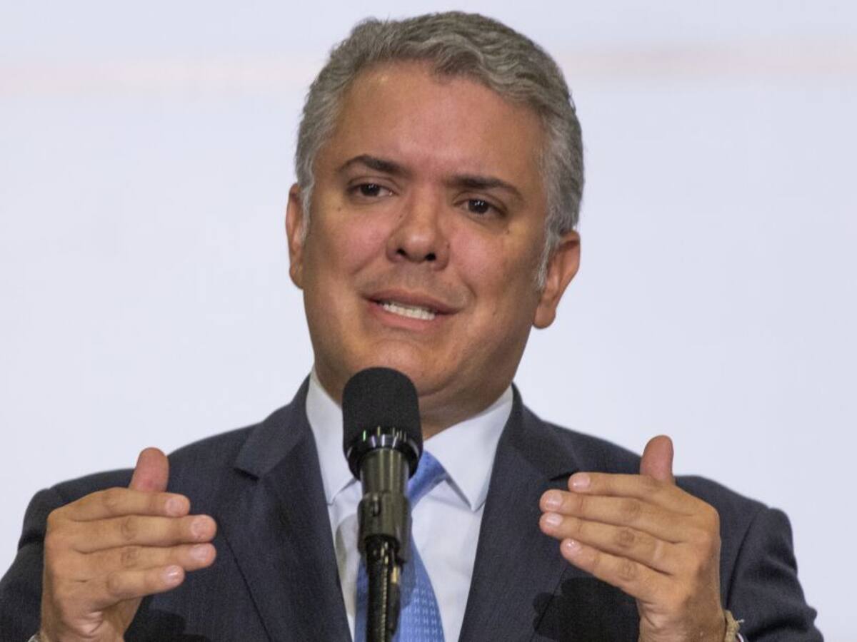 Chocolate, café, azúcar y sal no serán gravados con el IVA: Duque