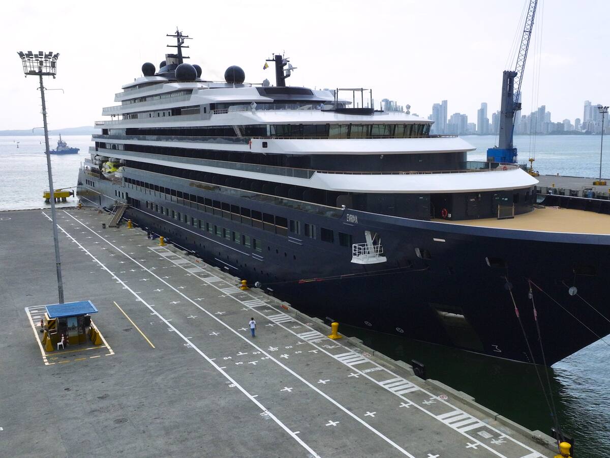Cartagena recibió a uno de los cruceros más lujosos del mundo