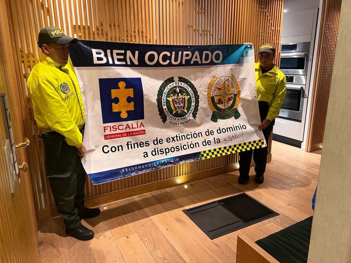 A extinción de dominio 26 bienes de una red de evasión fiscal