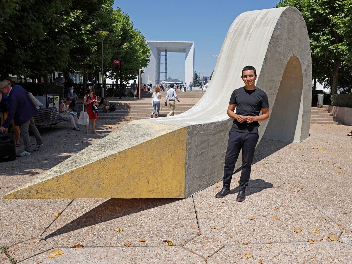 “Desde joven me interesé en la calle”: Iván Argote, artista colombiano