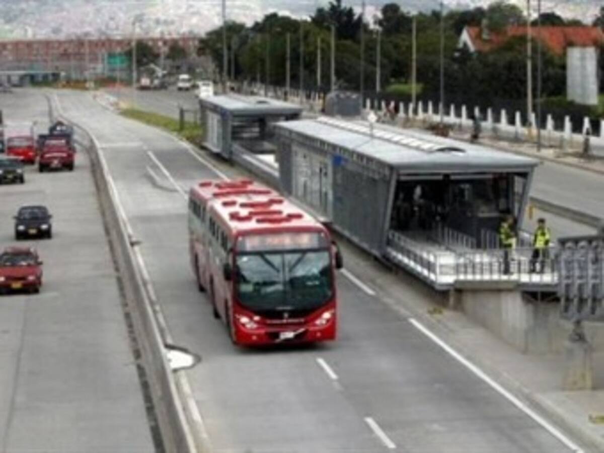 Nos apresuramos con el anuncio sobre Trasmilenio: secretario de Movilidad