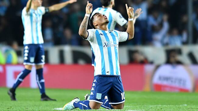 Roger Martínez con Racing Club