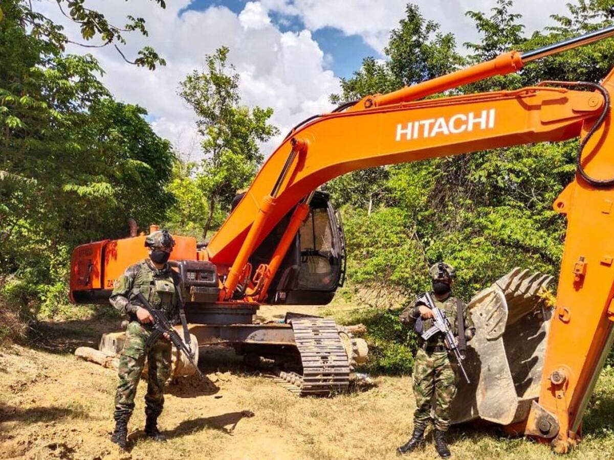 Caen 3 personas por explotación ilícita de yacimientos mineros en Córdoba