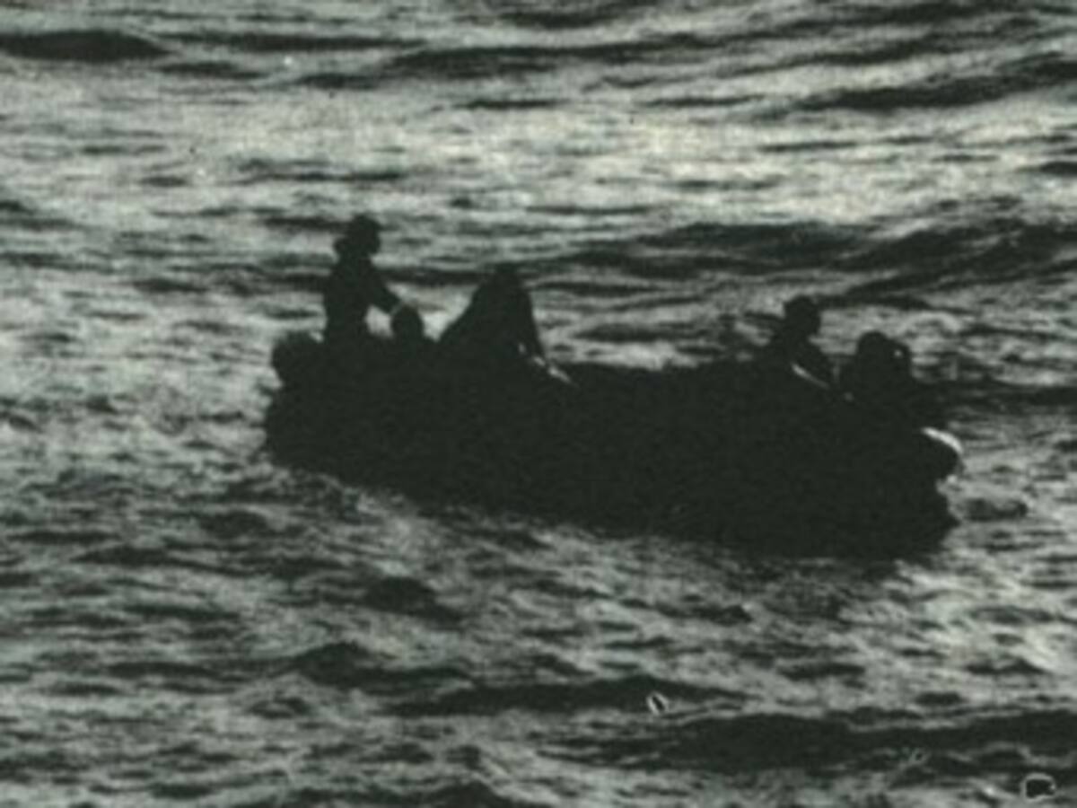 La Armada Nacional busca a 15 náufragos en el caribe