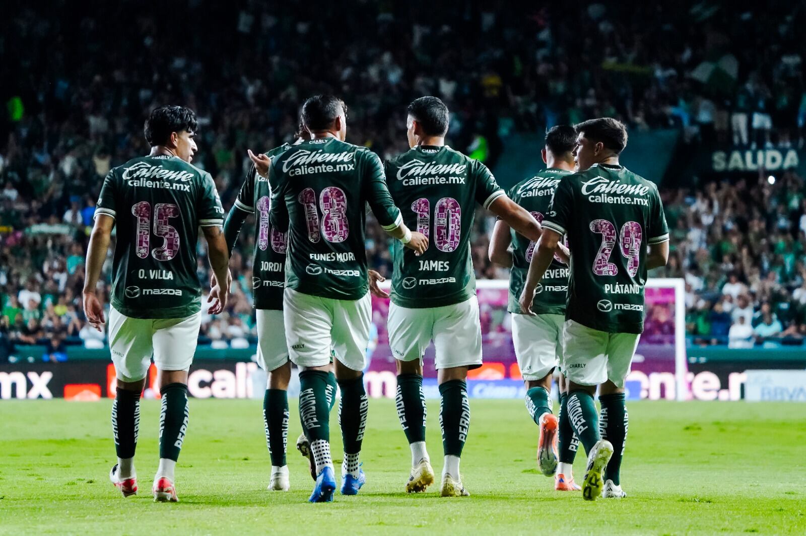 León ante Toluca en la Liga MX / @clubleónfc