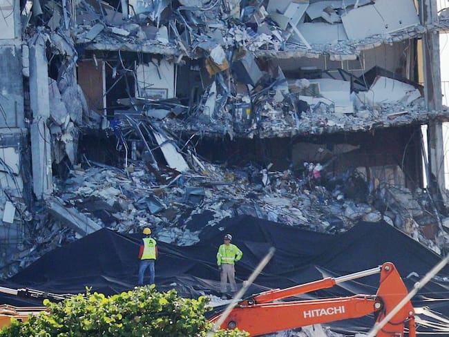 Así fue la demolición total del edificio que colapsó en la Florida