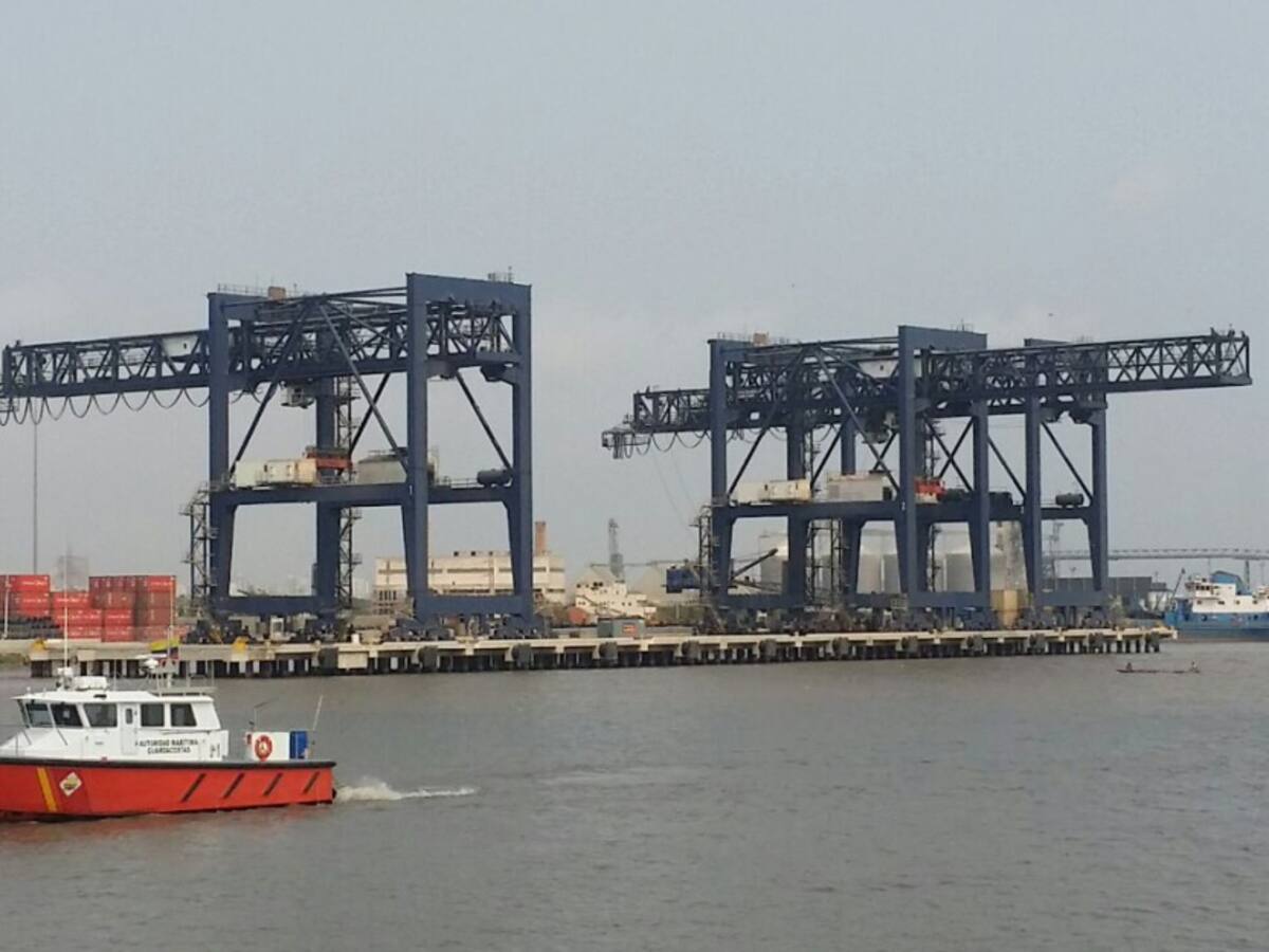 Cormagdalena contrataría este miércoles draga para el canal de acceso
