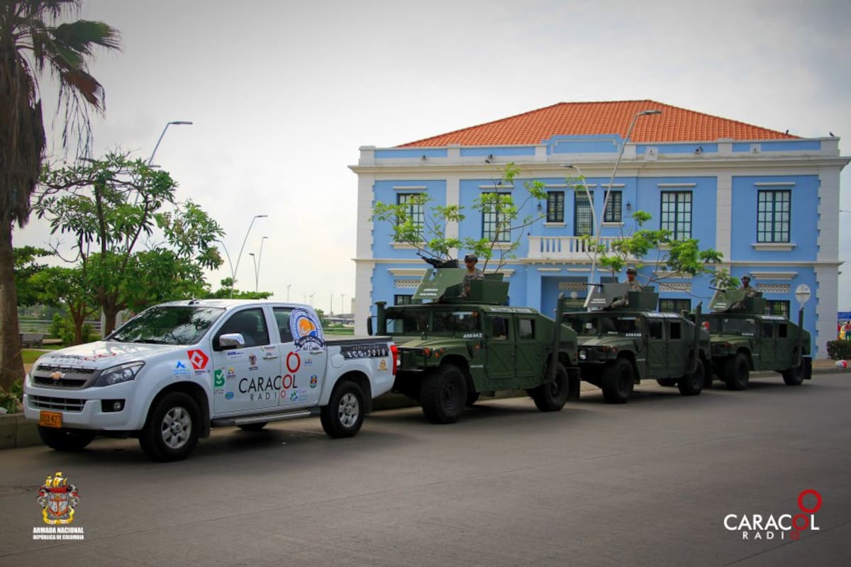 La caravana de Caracol Radio y la Armada Nacional en la Intendencia Fluvial