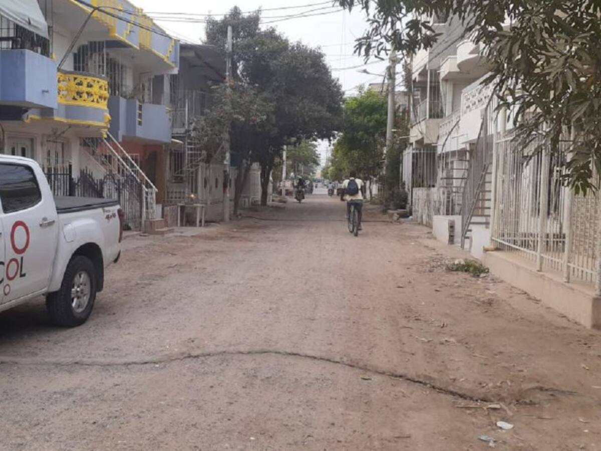 Amenazan con cerrar una vía en Cartagena por temor al contagio de COVID-19