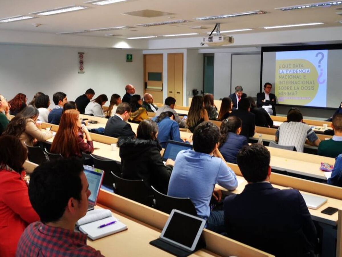 Crean la primera Red de Expertos Académicos en Política de Drogas