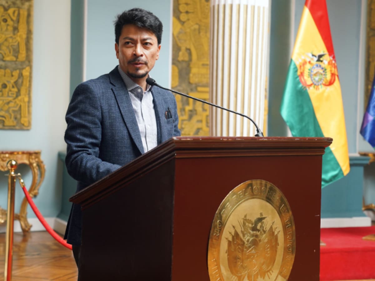 Cancillería de Bolivia tomará acciones diplomáticas por declaraciones de Petro sobre crisis interna