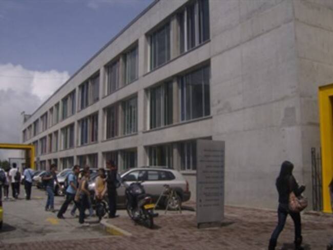 Balacera en inmediaciones de la Universidad de Caldas en Manizales deja un muerto y un herido