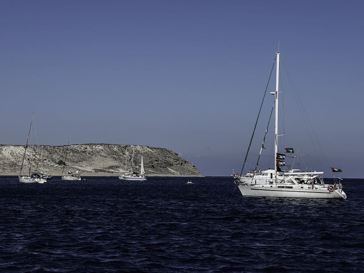 Zarpan los dos últimos barcos del convoy de México hacia Cuba con ayuda humanitaria