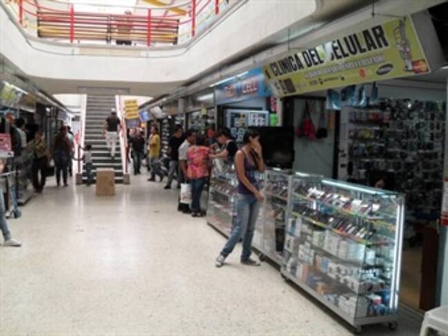 Nuevo San Andresito en centro comercial El Rio en Barranquilla
