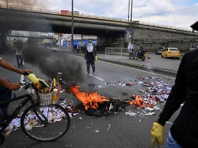 Avanzan investigaciones sobre civiles que dispararon contra manifestantes en Cali