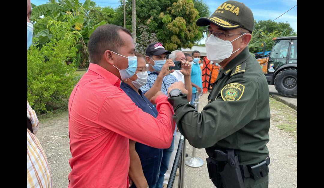 El general Vargas estuvo en Montería en la destrucción de inmuebles que venían siendo utilizados por agrupaciones delincuenciales como expendio de drogas ilícitas.