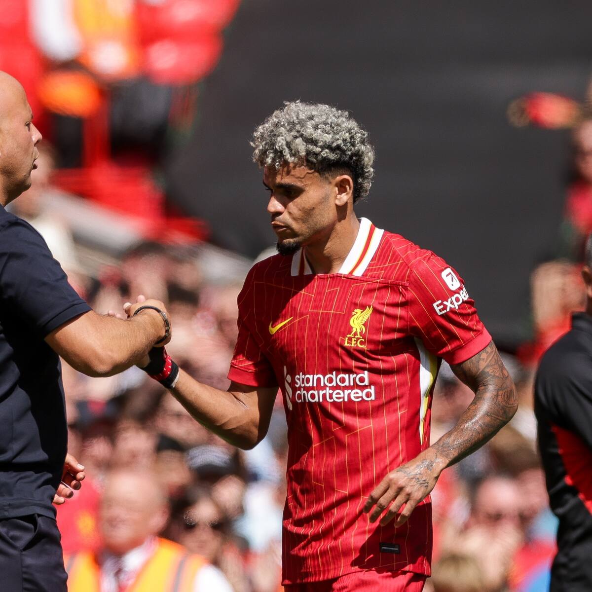 Técnico del Liverpool, contundente sobre el futuro de Luis Díaz en el equipo