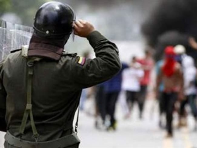 Los mineros pagan 10.000 pesos a menores para sostener el paro y los disturbios: Policía