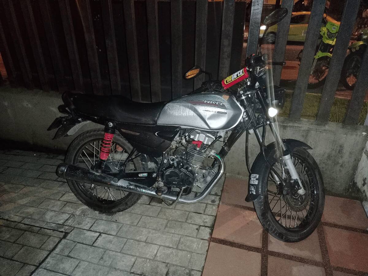 Rápida reacción de las autoridades, permitió la captura de dos personas por hurto