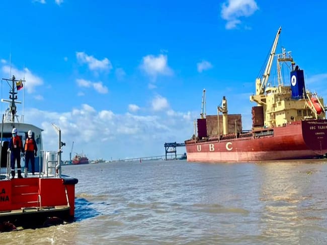 Canal de acceso al puerto de Barranquilla.