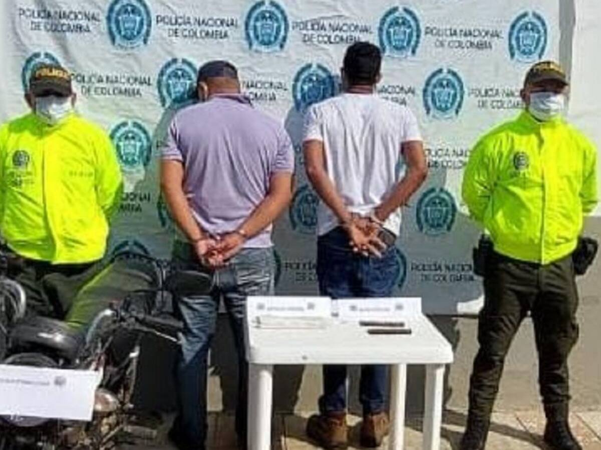Cayeron dos hombres con explosivos y municiones para fusil en Mahates