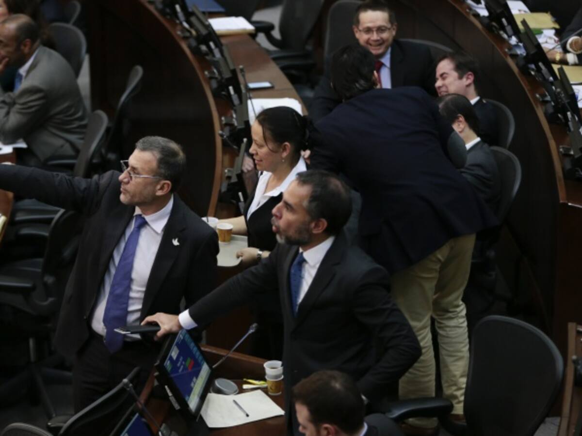 Congreso solicita al Gobierno $16 billones adicionales para los dos primeros años del posconflicto