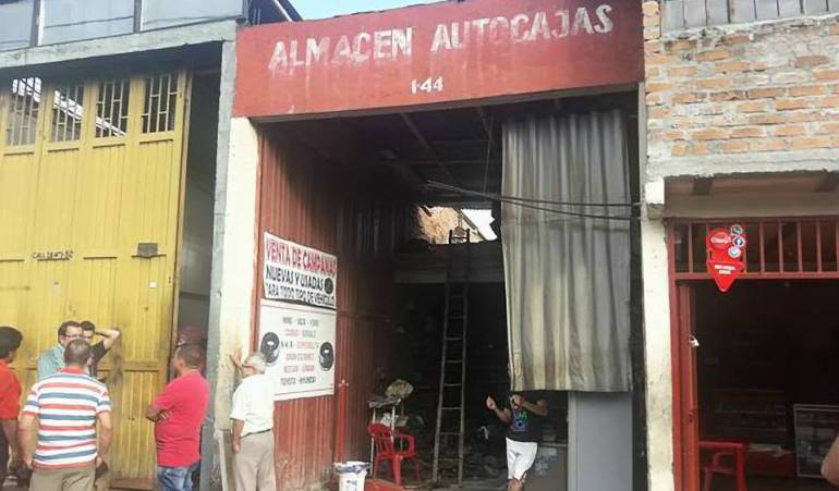 Incendio en fábrica de muebles en Ibagué