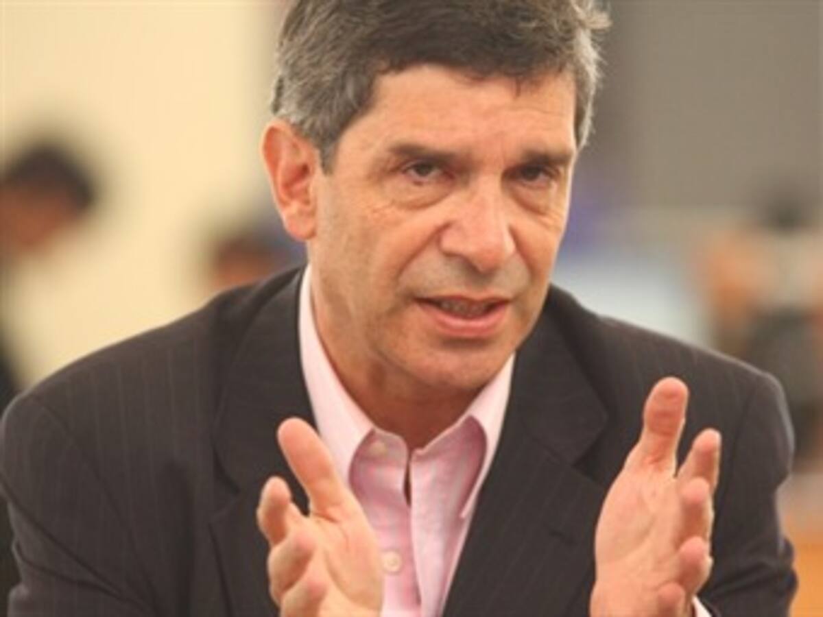 400 mil jóvenes menores de 28 años consiguieron trabajo en 2011: mintrabajo