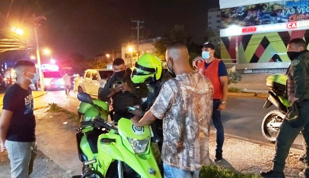 Toque de queda será desde las 12:00 de la medianoche hasta las 5:00 a.m.