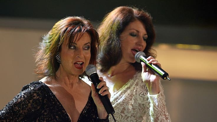 “Es una canción muy especial, muy ‘Baccara’”: Mayte Mateos sobre ‘Yes Sir, I Can Boogie’