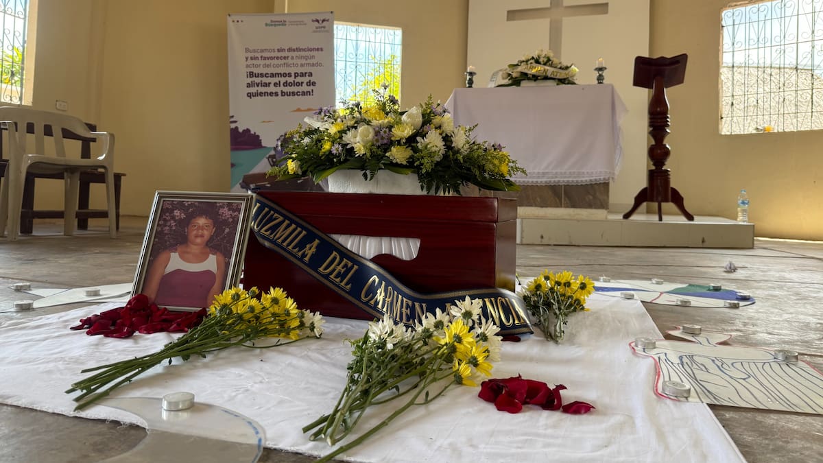 Tras 23 años de búsqueda, familia de Sucre recibe restos de una madre desaparecida por el conflicto
