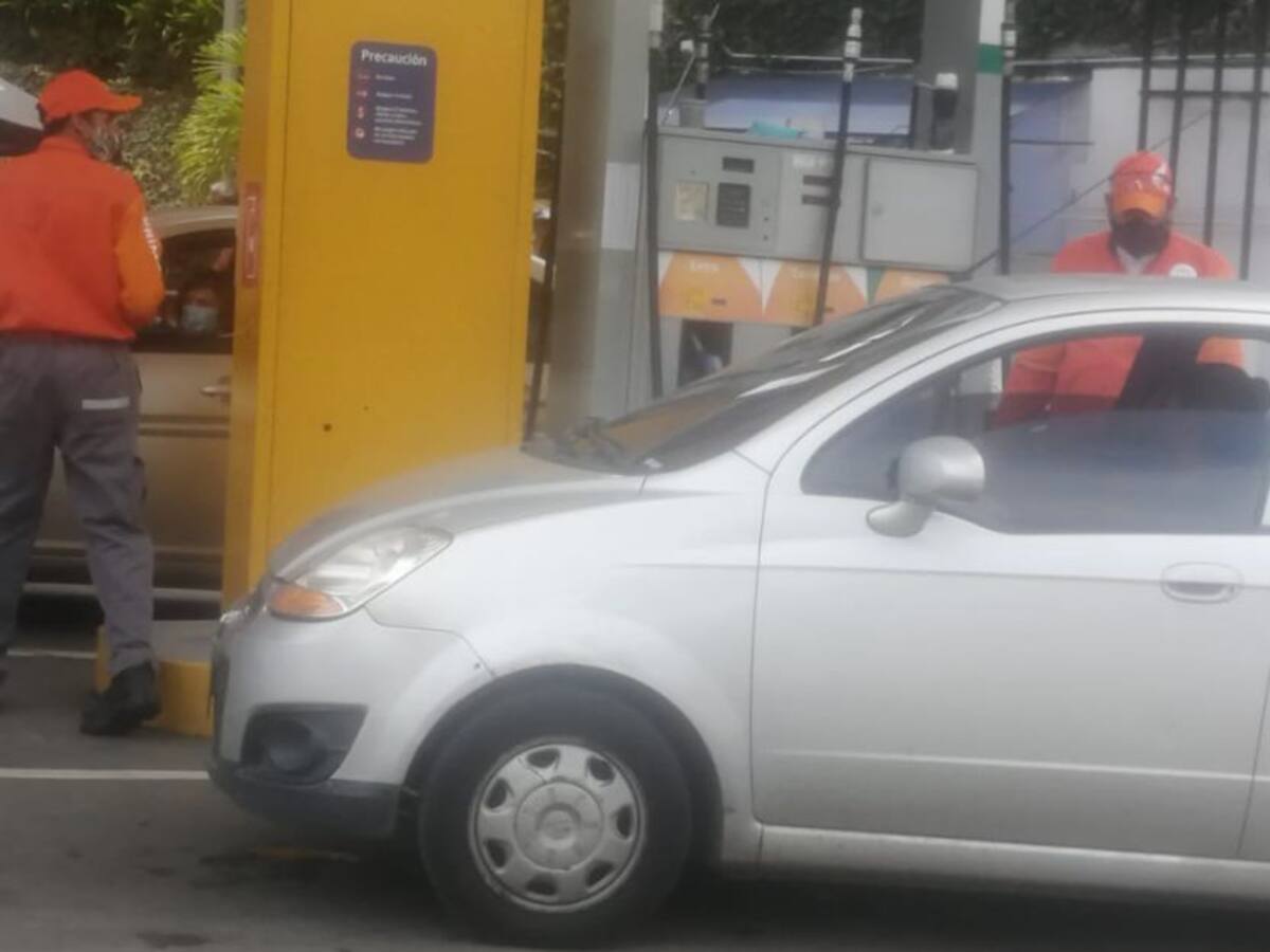 Escasez de gasolina en Pasto