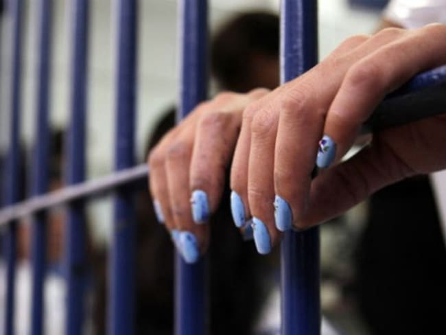 Imputan cargos a mujer por contrabando agravado en Cartagena