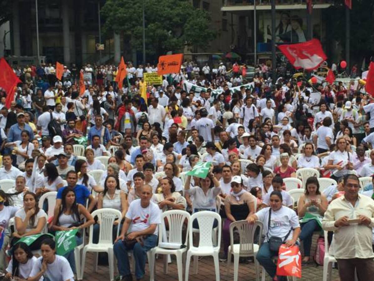 Estudiantes de la UTP promueven asamblea permanente por la paz