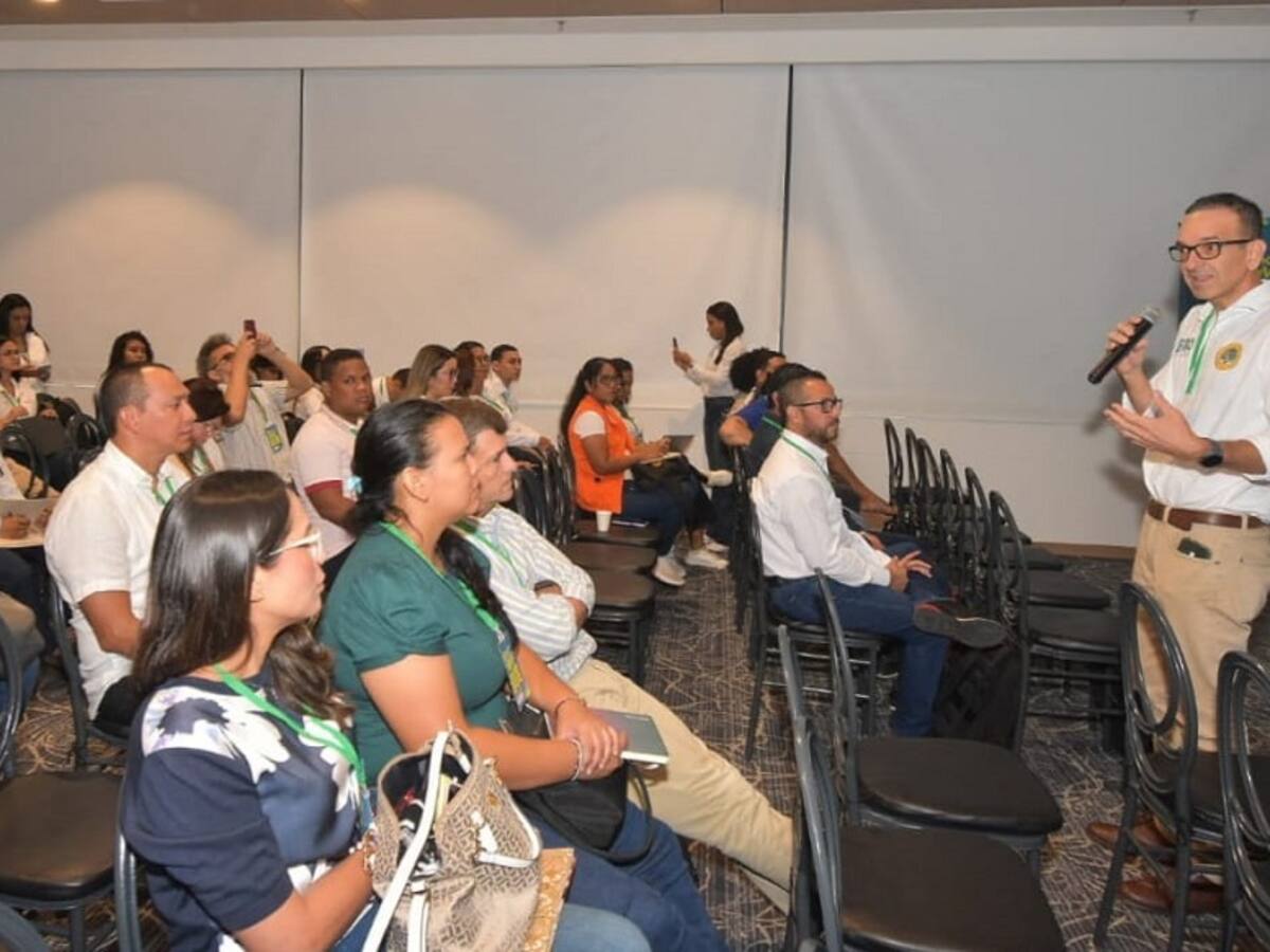 Cartagena, protagonista en evento regional sobre plástico de un solo uso