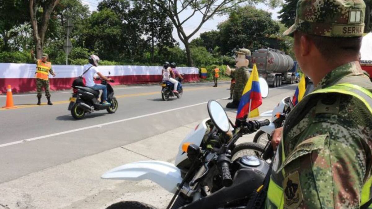 Ejército incrementa controles en la vía la Línea entre Quindío y Tolima
