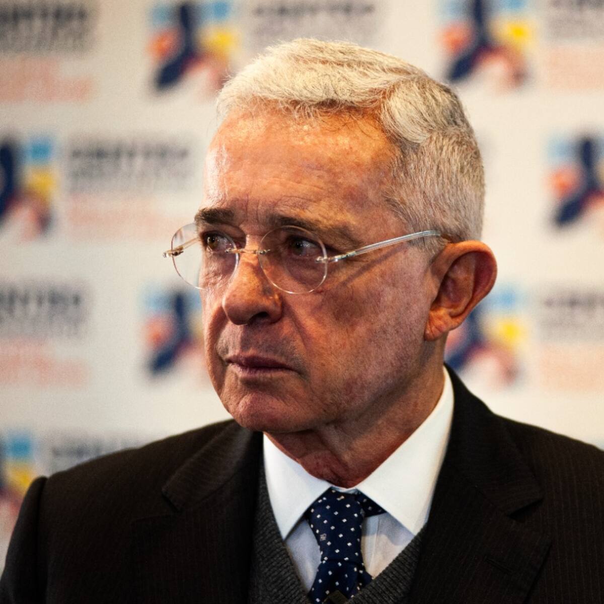 Tribunal de Bogotá declara ilegales las interceptaciones de la Corte Suprema entre Uribe y Cadena
