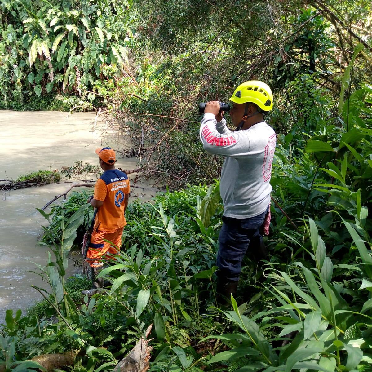 En Risaralda, organismos de socorro buscan a un indígena que cayó al río San Juan en Santa Cecilia