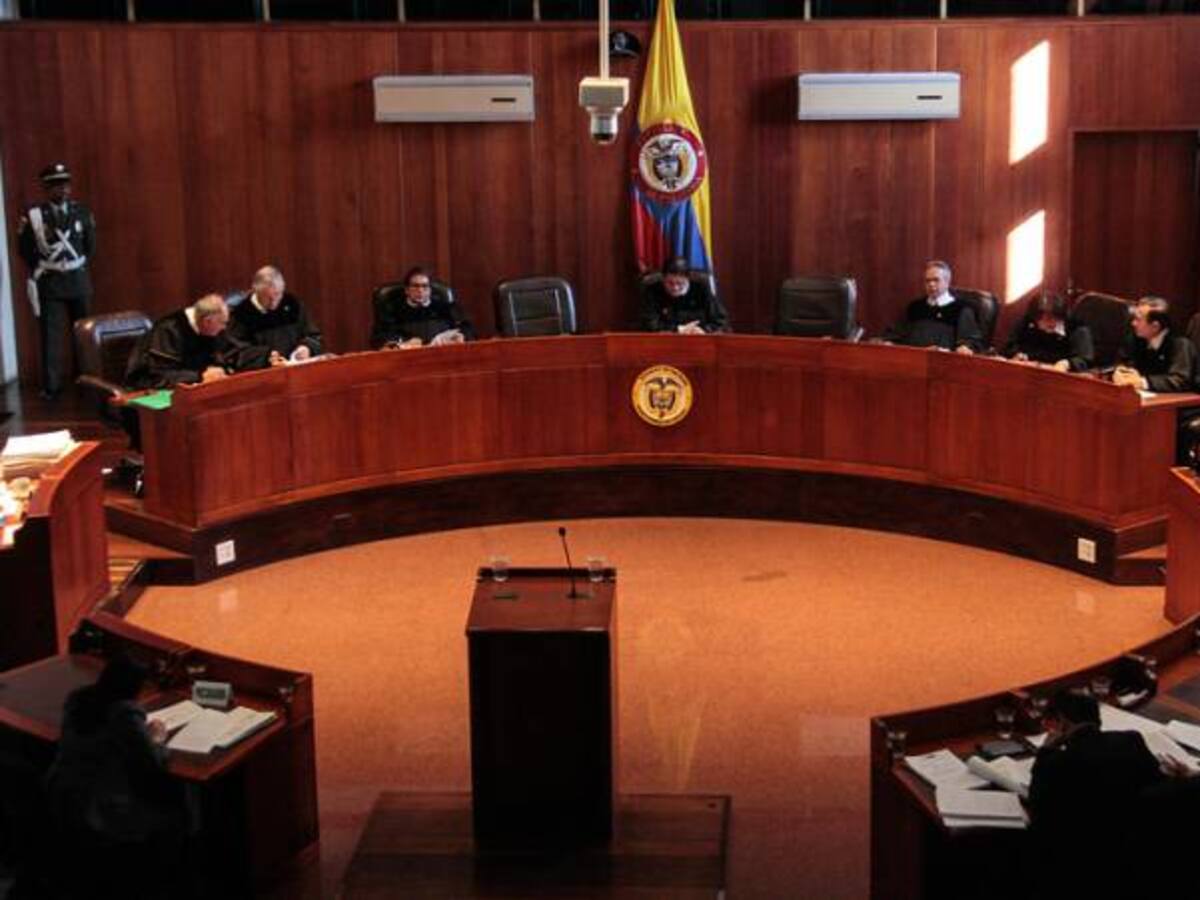 Separan del cargo al conjuez de la Corte Suprema Enrique del Río González