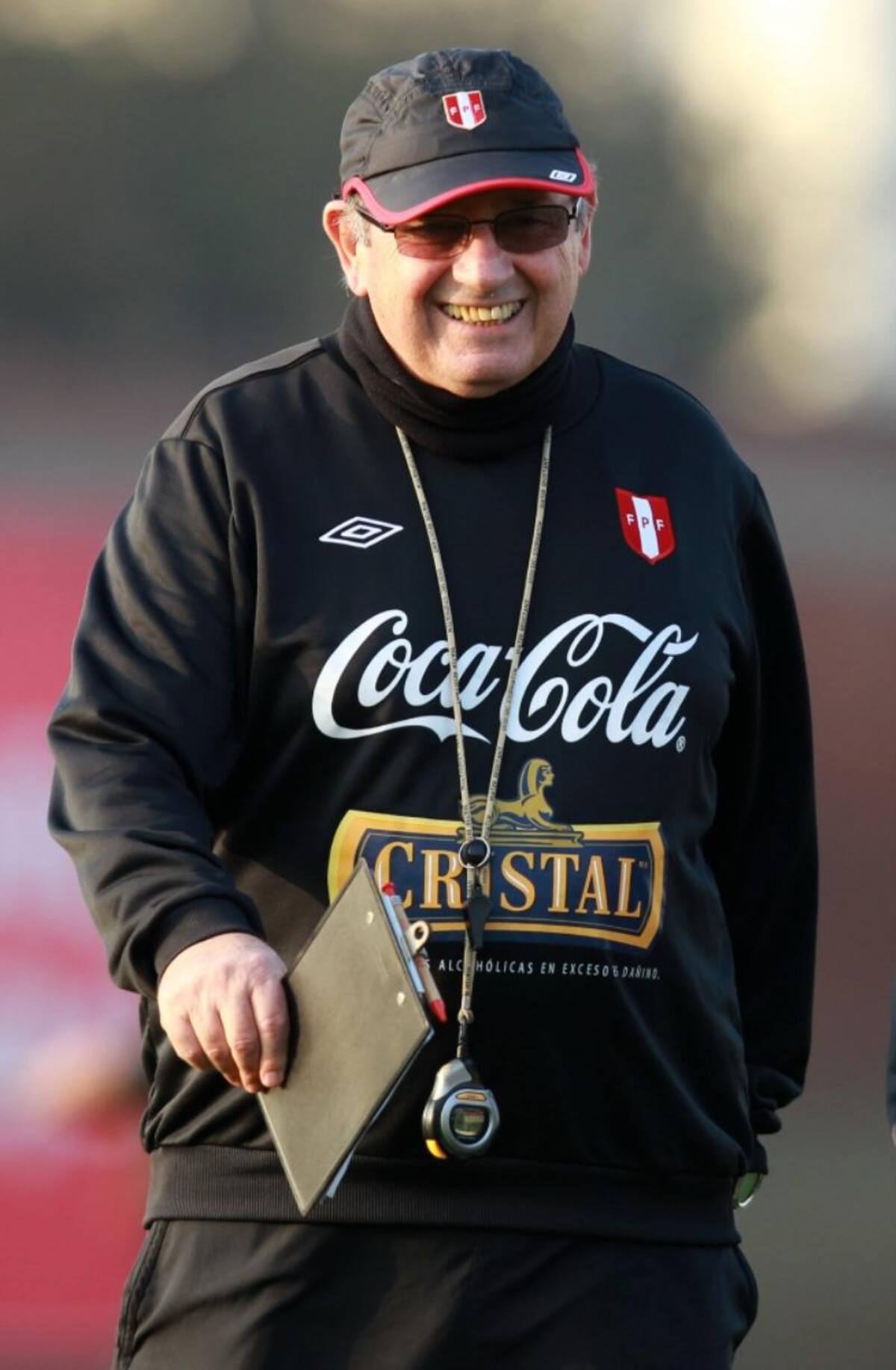 Perú entrena para enfrentar a Uruguay por las eliminatorias al Mundial Brasil 2014 el próximo viernes en Lima.