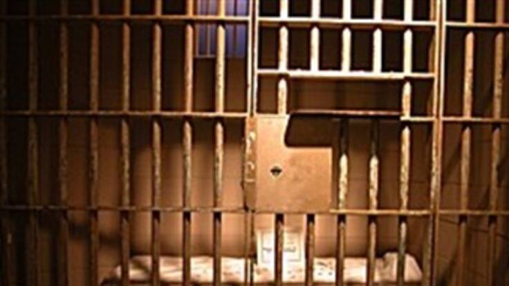 Contraloría investiga millonarios sobrecostos en construcción de cárceles