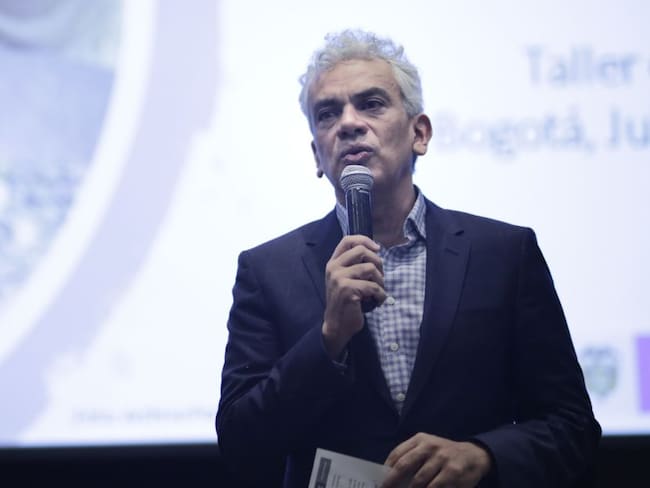 Renuncia Ricardo lozano, Ministro de ambiente