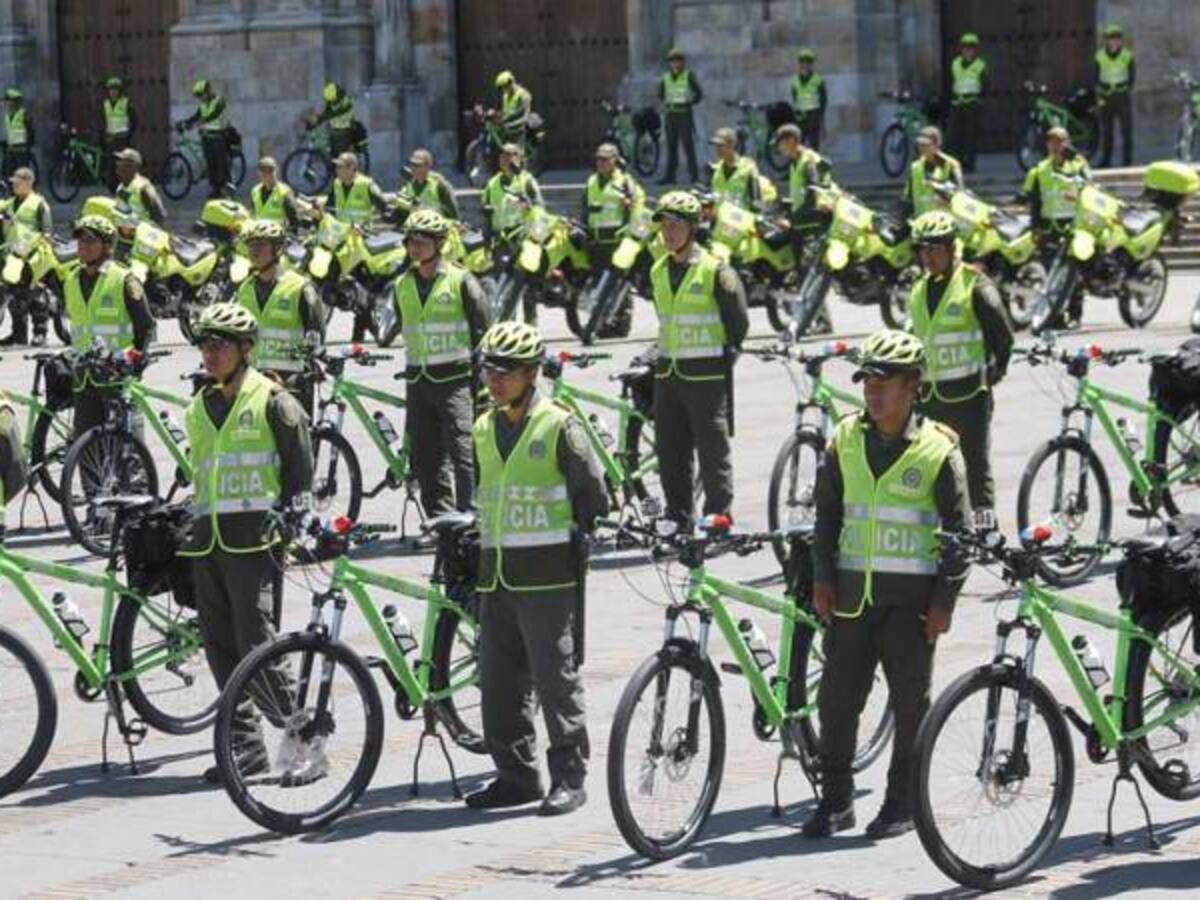 La “curiosa” encuesta de la Policía a sus hombres